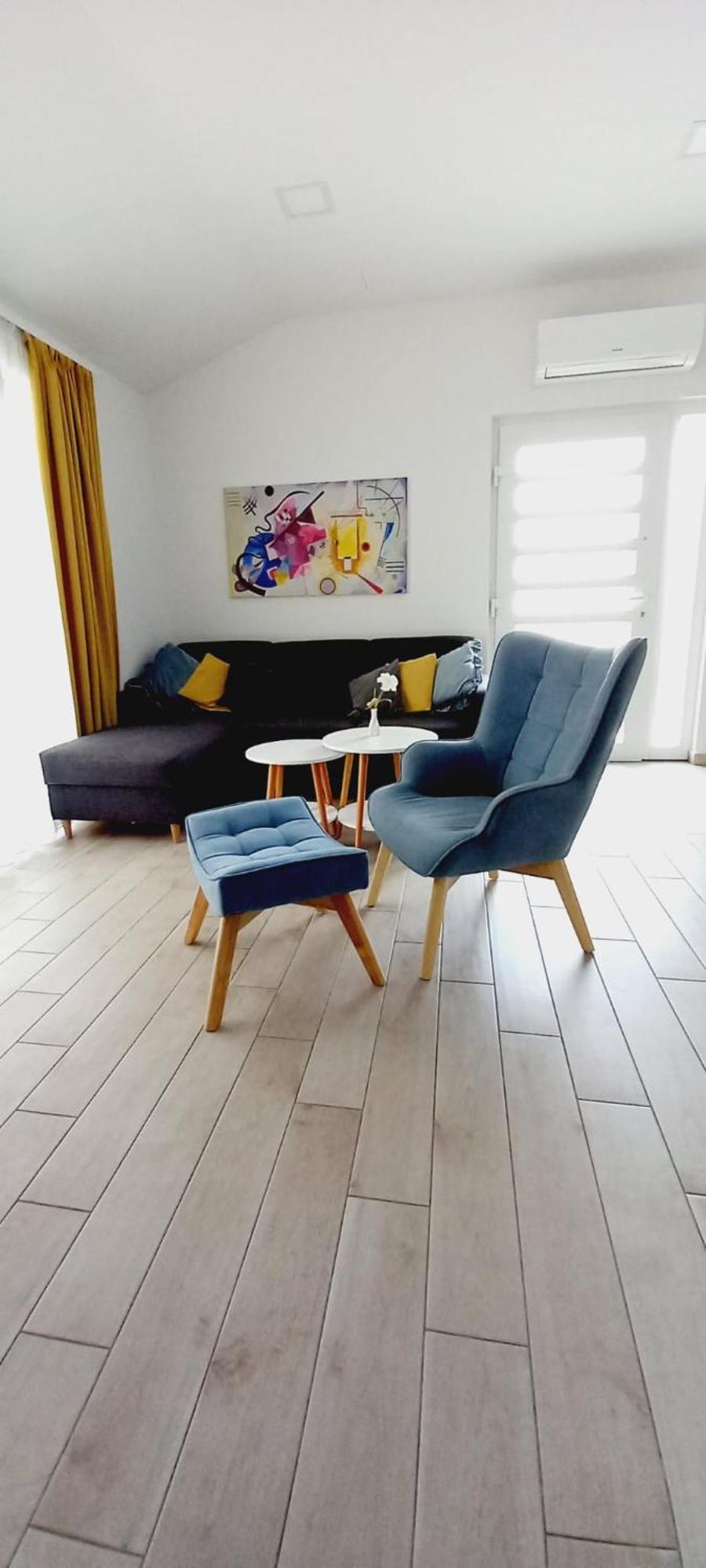 Happy House Villa